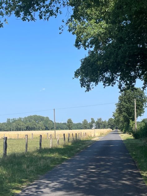 #summer #rural #field #street #green #blue #germany Rural Summer Aesthetic, Rural America Aesthetic, Rural Germany, Bedrock Bros, Flower Shoot, Film Moodboard, Summer Field, Hawkins Indiana, Writing Stories