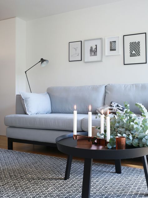 Pale blue sofa and Muuto coffee table. Pale Blue Sofa, Powder Blue Sofa, Blue Sofa Decor, Nordic Home Interior, Blue Couch Living, Light Blue Living Room, Blue Sofa Living, Light Blue Sofa, Modern Industrial Living Room