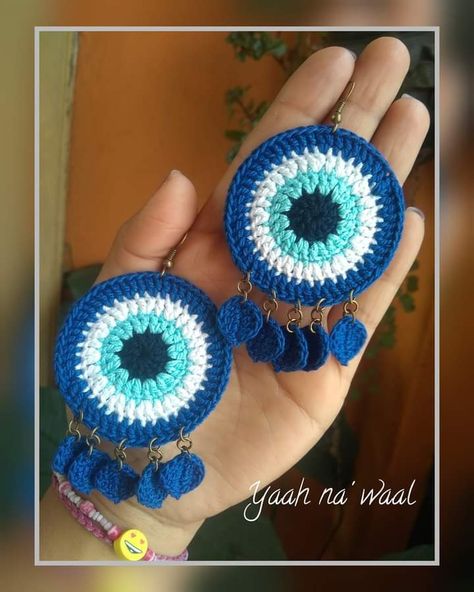 Boho Crafts Diy, Crochet Tutorial Pattern, Diy Pendant Necklace, Crochet Jewelry Patterns, Crochet Earrings Pattern, Crochet Coaster Pattern, Crochet Keychain Pattern, Earrings Pattern, Crochet Jewellery