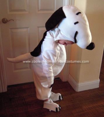 Homemade Snoopy Costume: When I asked the youngest nephew what he wanted to be for Halloween, there was no hesitation, a Homemade Snoopy Costume.  At this point, I realized I was Peanuts Halloween Costume, Snoopy Costume, Peanut Costume, Peanuts Halloween, Homemade Costume, Snoopy Halloween, Peanuts Christmas, Homemade Costumes, Halloween 2016