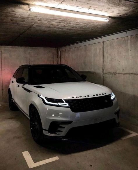 White Range Rover, Kereta Sport, Dream Cars Range Rovers, Tmax Yamaha, Aventador Lamborghini, Luxury Cars Range Rover, White Range, مرسيدس بنز, Range Rovers