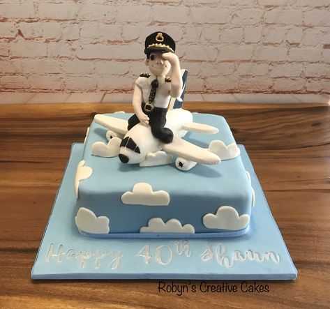 Pilot Cake Design, Cake For Pilot, Pilot Cake Ideas, Airplane Cake For Men, Aviation Cake Ideas, Pilot Birthday Cake, Airplane Birthday Cakes, Men Cakes, Pilots Birthday