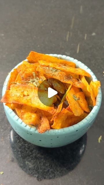 Foodomaniac || Food on Instagram: "Paneer ke Chips😋😋
#food #snacks #asmr #viral #trending #reels #insta #instagood #india #paneer #chips #streetfood #followforfollowback #like #foodie #indianfood #easy #healthyfood #protein 

Ingredients 
Paneer - 125g
Butter -20g
Jeera Powder- 5g
Salt - 5g
Redchilli powder- 5g
Dried Mint - 10g" Chips Food, Protein Ingredients, Trending Reels, Food Snacks, Indian Recipes, Paneer, Indian Food Recipes, Salt, Butter