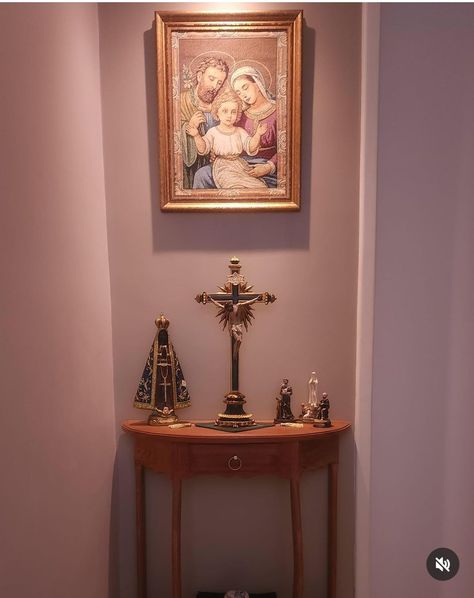 Prayer Room Ideas Catholic, Catholic Altar Home Ideas, Home Altar Catholic Beautiful, Catholic Prayer Corner, Wall Altar Ideas Catholic, Catholic Home Altar Ideas Living Rooms, Altar Ideas Sacred Space, Catholic Home Altar, Altar Catholic