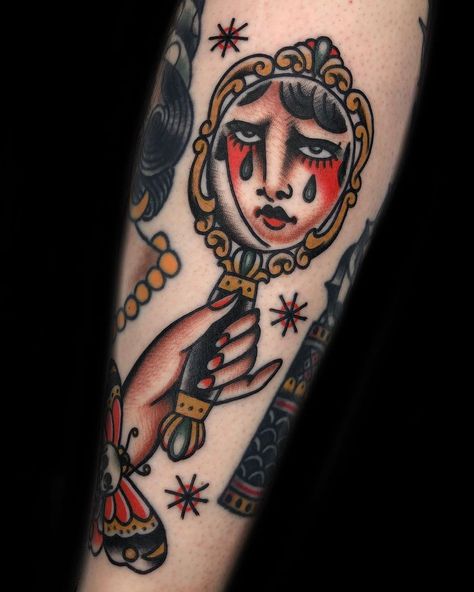 #AARONFRANCIONE #TATTOOS #traditionaltattoo #magicmirror #tears #vintage #hand #victorian #spooky #occult #mystical Muted Traditional Tattoo, Victorian Traditional Tattoo, St Lucy Tattoo, Old School Mirror Tattoo, Occult Traditional Tattoo, Hand Holding Mirror Tattoo, Traditional Hand Mirror Tattoo, Compact Mirror Tattoo, American Traditional Mirror Tattoo