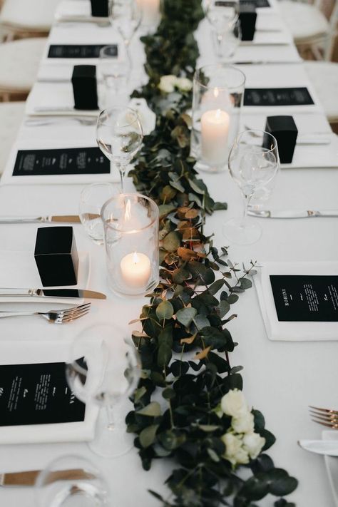 Small Wedding Themes Ideas, Minimalist Reception Table Decor, Green And Black Wedding Table Decor, Black And Cream Wedding Table Decor, Black White And Greenery Wedding Table, Modern Wedding Greenery, Black White Greenery Wedding Decor, Black White And Greenery Wedding Bridal Party, Black White And Green Reception