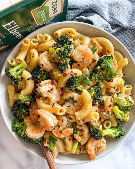 Recipes With Elbow Noodles, Garlic Shrimp And Broccoli, Elbow Pasta Recipes, Elbow Macaroni Recipes, Protein Pasta Recipes, Pasta Simple, Dinners Ideas, Elbow Pasta, Shrimp And Broccoli