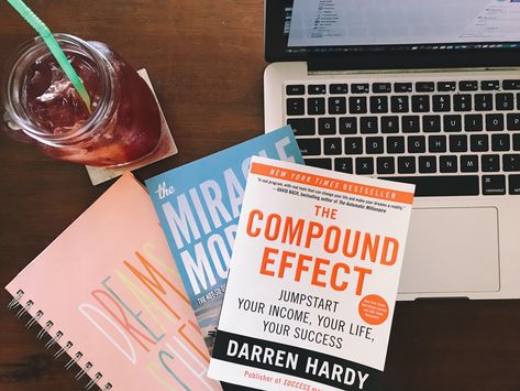 The compounding effect is the strongest force and still few people are aware of it. Learn it and you will see the effect. The Compound Effect Book, Compound Effect Book, The Compound Effect, Start With Why, Darren Hardy, Compound Effect, Development Books, Personal Development Books, Motivational Books