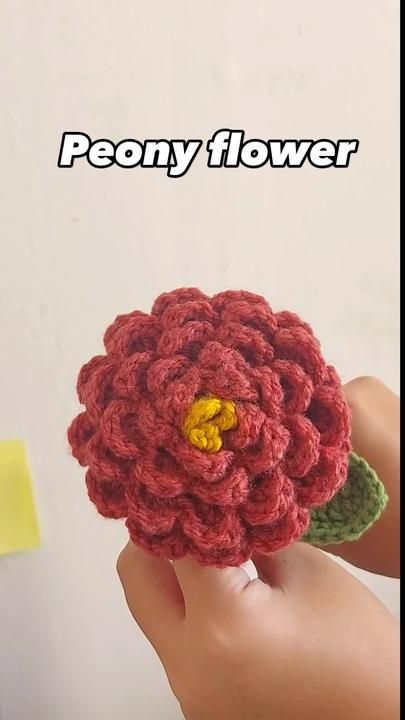 Peony Crochet Pattern, Crochet Peony Pattern Free, Flower Crochet Tutorial, Crochet Peony, Peony Pattern, Flower Crochet, Peonies Bouquet, Crochet Stuff, Peony Flower