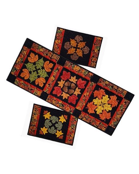 Patterns and Fabric You will "Fall" In Love With Turkey Placemats, Fall Table Runner Patterns, Quilted Placemat Patterns, Wall Hanging Pattern, Scallop Border, Halloween Table Runners, Fall Table Runners, Placemats Patterns, Fall Quilts