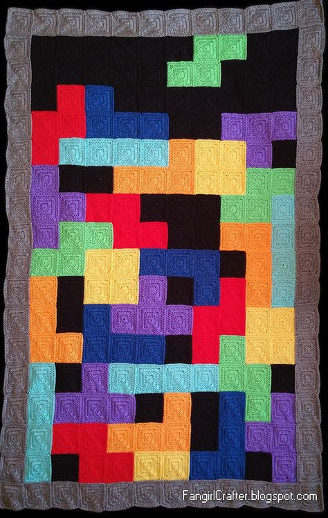 Crochet TETRIS Afghan Crochet Blanket Stitch Pattern, Crochet Blanket Chevron, Geeky Craft, Crochet Square Blanket, Crochet Baby Shoes Pattern, Crochet Geek, Crochet For Beginners Blanket, Knitting Machine Projects, Crochet Goodies