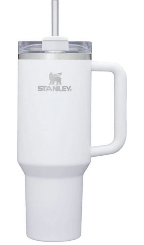 Stanley 40 oz. Adventure Quencher Tumbler (White) White Stanley Cup, White Stanley, Cute Stanley, Pink Mini Fridge, White Water Bottle, Trendy Water Bottles, Stanley Adventure, Stanley Cups, Boo Basket