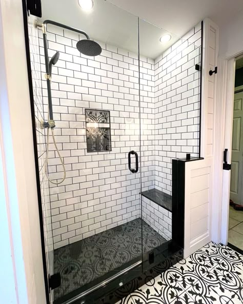 Walk In Shower Ideas Black And White, Small Stand Up Shower Ideas Tile Basement Bathroom, Black And White Tub Shower Combo, Sit Down Shower Ideas, Subway Tile Bathroom Shower Walk In, Tile Boards Ideas, Tile Stand Up Shower Ideas, Black And White Walk In Shower Ideas, Walk-in Showers