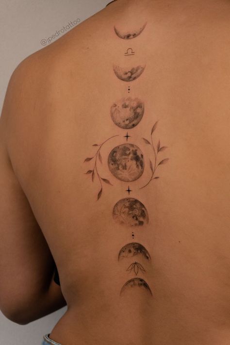 Moon Tattoos On Back For Women, Back Moon Phases Tattoo, Spinal Tattoo Moon Phases, Moon Cycle Back Tattoo, Moon Tattoo Inspiration, Spine Tattoos Moon And Stars, Back Tattoo Moon Phases, Spine Tattoos For Women Moon Phases, Spine Moon Tattoo