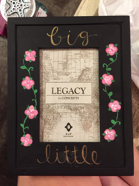 Big/Little picture frame I painted!  Big little crafts sorority crafts. Tri delta auburn Gbig Sorority Crafts, Big Little Picture Frame, Auburn Sorority, Sorority Picture Frames, Big Little Crafts, Big Lil Gifts, Little Crafts, Sigma Alpha Iota, Big Little Basket