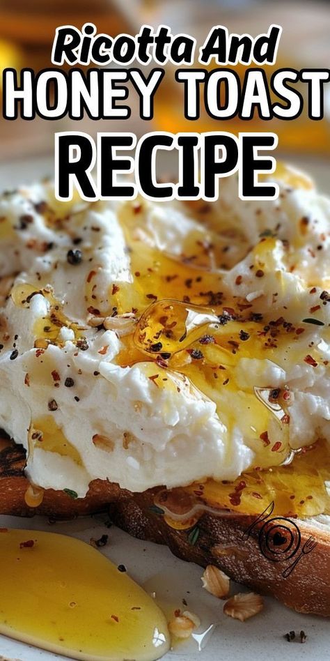 This simple Honey Ricotta Toast with Pistachios is a light and refreshing appetizer. It's perfect for a weekend brunch or to pair with a glass of wine before dinner. Ricotta And Honey, Honey Ricotta, Toast Recipe Breakfast, Brunch Appetizers, Ricotta Toast, Honey Toast, Mother's Day Brunch, Bread Toast, Thanksgiving Dishes