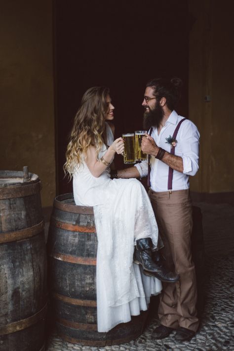 Cool Wedding Inspiration | Margherita Calati Photography | Bridal Musings Wedding Blog 46 Wedding Fotos, Hipster Wedding, Brewery Wedding, Indie Wedding, Bridal Musings, Winter Wedding Dress, Wedding Photo Inspiration, Trendy Wedding, Wedding Pictures