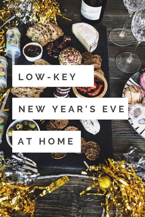 New Years Eve Night In, New Year At Home, New Years Eve Snacks, New Years Eve Menu, Market Snacks, Family New Years Eve, Cookie Display, New Year's Eve Appetizers, New Years Eve Food