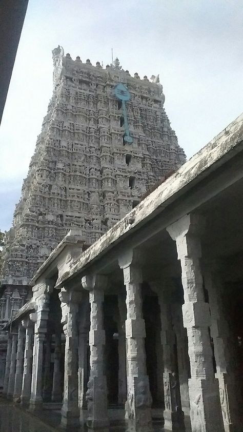 Thiruchendur, Murugan Temple Thiruchendur Murugan Temple, Vedic Architecture, Thiruchendur Murugan, Murugan Temple, Murugan Images, Temple India, Indian Temple Architecture, Ancient Indian Architecture, Temple Photography