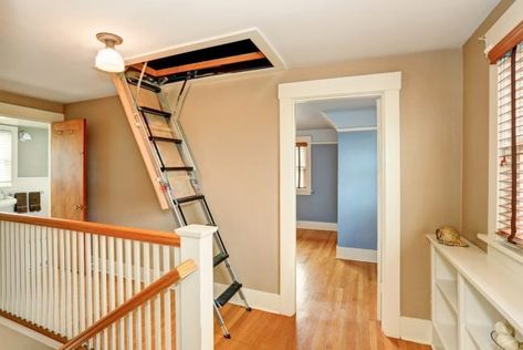 Diy Loft Ladder, Folding Attic Stairs, Attic Staircase, Attic Doors, Attic Ladder, Diy Ladder, Attic Flooring, Home Insulation, Trap Door