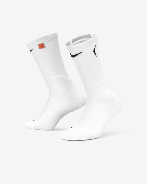 The perfect companion when you're gearing up to play, these WNBA Elite Socks are ultra-soft, stretchy and snug, with a logo detail on the side. Ready to ball? Shown: White/Wolf Grey Style: DN1035-100 Nike Elite Socks, Nike Socks, Grey Style, Nike Elite, Elite Socks, White Wolf, Wnba, Nike Basketball, A Logo