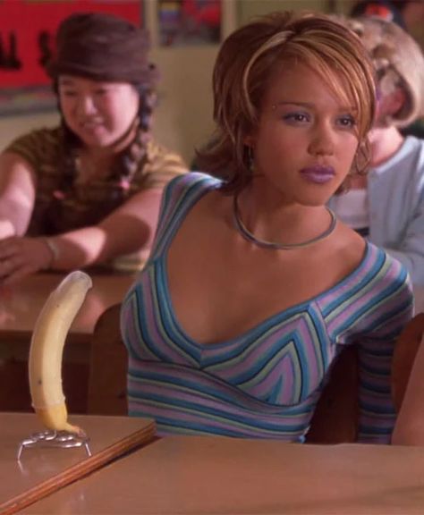 90s 2000s Fashion, Never Been Kissed, Jamie Lynn Spears, Teens Movies, Iconic 90s, Early 2000s Fashion, Chad Michael Murray, Regina George, Lizzie Mcguire