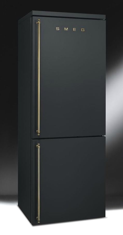 Matte Black, night stand, marble, color of the year, color, trends, black, jeweled interiors, interior design, appliances, flatware, faucets, kitchen, bathroom, bedroom, spray paint, flat, smeg Black Fridge, Black Fridges, Black Refrigerator, Desain Pantry, Black Kitchens, Interior Design Trends, Living Room Interior, 인테리어 디자인, Kitchen Inspirations