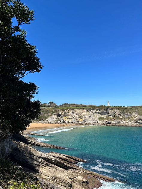 Cabo Mayor, Santander, España Santander Spain Aesthetic, Northern Spain Aesthetic, Spain Santander, Study Abroad Spain, Spanish Vibes, Travel 2025, Santander Spain, North Spain, European Cruise