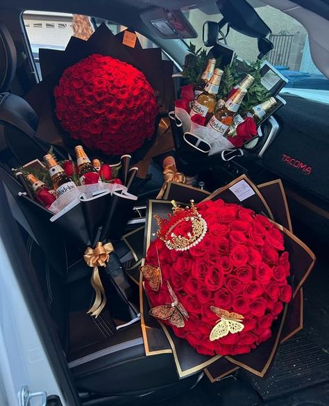 Guy Flower Bouquets, Custom Bouquet Of Flowers, Beer Flower Bouquet, Bouquets For Him, Custom Flower Bouquet, Beautiful Bouquet Of Flowers Romantic, Ramo Buchon For Guys, Beer Bouquet For Him, Romantic Flowers For Her