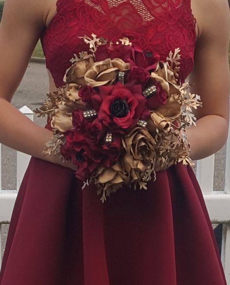 Burgundy And Gold Flowers, Burgundy Gold Bouquet, Black Gold And Burgundy Wedding Bouquets, Red And Gold Wedding Bouquet, Wedding Bouquets Red, Homecoming Bouquet, Gold Bridal Bouquet, Avengers Wedding, Prom Flowers Bouquet