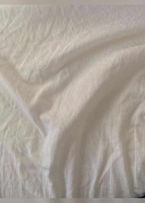 Linen Bedding White, Aesthetic Bed Sheets, Bright Minimalist, White Linen Sheets, Bedding White, White Bed Sheets, Aesthetic Bed, White Linen Bedding, White Bed