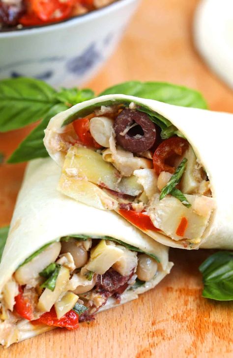 Mediterranean Tuna Wrap Medeteranian Wrap Recipes, Tuna Sandwich Recipes Healthy, Mediterranean Chicken Wrap Recipes, Mediterranean Tuna Sandwich, Medditeranean Wrap, Mediterranean Wraps Vegetarian, Sandwich Recipes Healthy, Tuna Wrap Recipe, Tuna Wraps Recipes