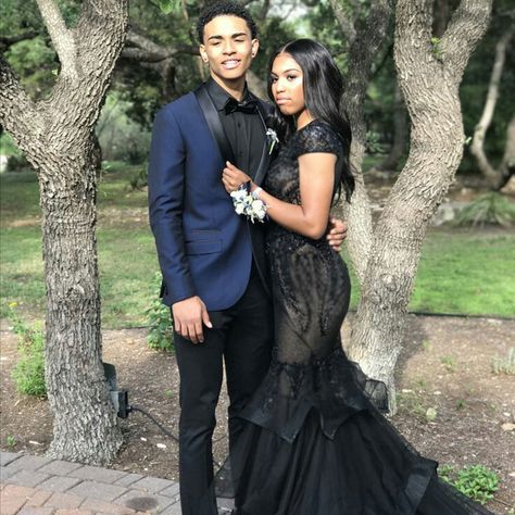 Black Prom Dress And Tux Ideas, Black Prom Tuxedo Ideas, Black And Blue Prom Couple, Black Prom Dress Couple, Blue Prom Couple, Prom Tuxedo Ideas, Prom Dress Couple, Blue Prom Suit, Formal Pictures