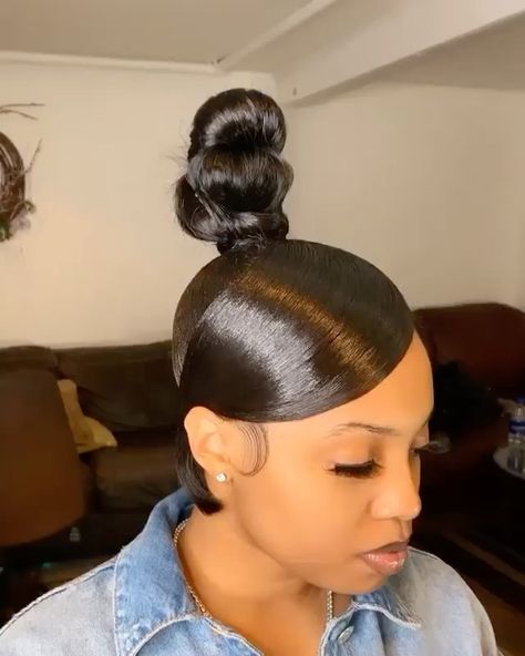 Cheap Great Virgin Human Hair on Instagram: “High knot bun with swoop bangs and edges on fleek 😍 #repost  So cute style 🔥❤️tag a friend who could do this 🥰  . . Follow @hairspells_love…” High Knot Bun, Knot Bun With Swoop, Bun With Swoop, Top Knot Bun, High Ponytail Hairstyles, Weave Ponytail Hairstyles, Sleek Ponytail Hairstyles, Knot Bun, Black Ponytail Hairstyles