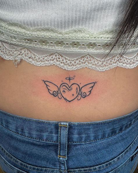 another heart w wings flash as a tramp stamp 💗💗 came out so cute ! — #stocktontattooartist #blacktattooartist #femaletattooartist #lineworktattoo #y2ktattoo #hearttattoo #trampstamp #lowerbacktattoo #wingstattoo Back Tats, Henna Ideas, Angel Wings Tattoo, Female Tattoo Artists, Line Work Tattoo, Wings Tattoo, Tattoos Ideas, Creative Tattoos, Tattoo Inspo