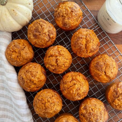 Easy Sourdough Pumpkin Muffins Sourdough Discard Pumpkin Muffins, Sourdough Pumpkin Muffins, Sourdough Discard Pumpkin, Sourdough Pumpkin, Pumpkin Banana Muffins, Easy To Bake, Easy Sourdough, Pumpkin Banana, Sourdough Discard