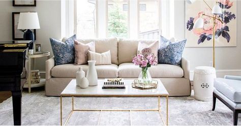 How to Choose the Perfect Sofa in 5 Simple Steps https://www.popsugar.com/node/43217961 Best Gray Paint, Best Gray Paint Color, Luxe Living Room, Cozy Interior Design, Grey Paint Colors, Ideas Living Room, Studio Mcgee, Transitional Decor, Cozy Interior