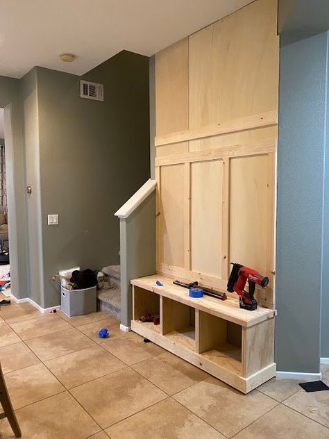 Built In Hall Tree, Built In Entryway, Beautiful Country Homes, Bench Drawers, Tin Wainscoting, Mudroom Cubbies, Mudroom Storage, Diy Pantry Organization, Corbel Shelf