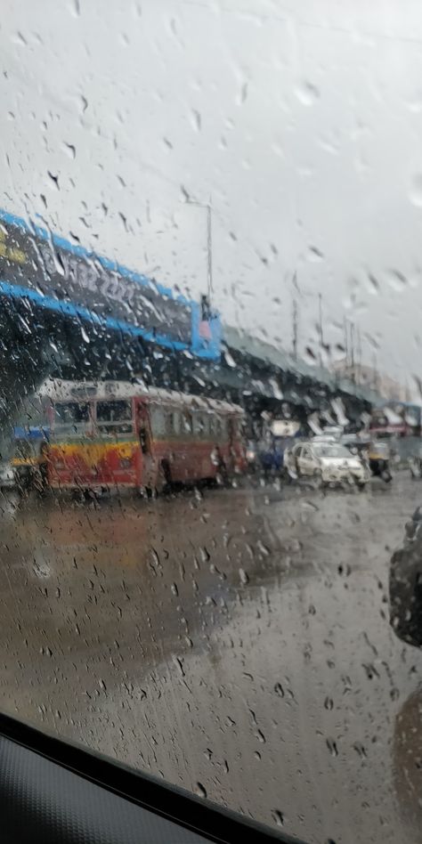 Mumbai Rain Mumbai Rain Aesthetic, Mumbai Rain Video, Mumbai Rain Snap, Mumbai Rains Photography, Mumbai Rain, Rain Status, Marine Drive Mumbai, Dhoni Quotes, City Rain