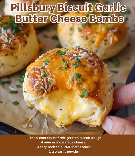 Pillsbury Biscuit Garlic Butter Cheese Balls, Pillsbury Biscuit Recipes, Ball Food, Pillsbury Biscuits, Cheese Flatbread, Fluffy Biscuits, Slow Cooker Lasagna, Pillsbury Recipes, Mozzarella Recipes