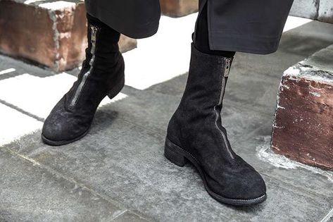 WEBSTA @larmoire_sg Guidi PL2 Reverse Horse Front Zip Boots. Rick Owens Boots Men, Guidi Boots Outfit, Guidi Boots Men Outfit, Guidi Pl2, Guidi Boots, Rick Owens Shoes Boots, Rick Owen Boot, Rick Owens Lunar Boots, Rick Owens Boots