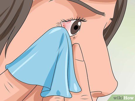 Eye Drops For Pink Eye, Natural Remedies For Pink Eye In Kids, Diy Pink Eye Remedies, Natural Remedy For Pink Eye, Pinkeye Remedies Natural, Crusty Eyes Remedies, Pink Eye Remedy Fast, Pink Eye Infection, Pink Eye Natural Remedies