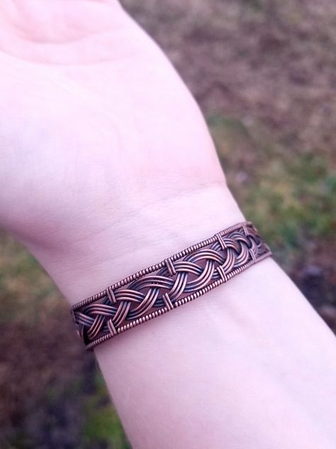 Celtic Jewellery, Wire Wrap Tutorial, Wire Ideas, Braid Bracelet, Viking Braids, Wrap Tutorial, Wire Jewelry Rings, Wire Wrapped Stone Jewelry, Wire Jewelery