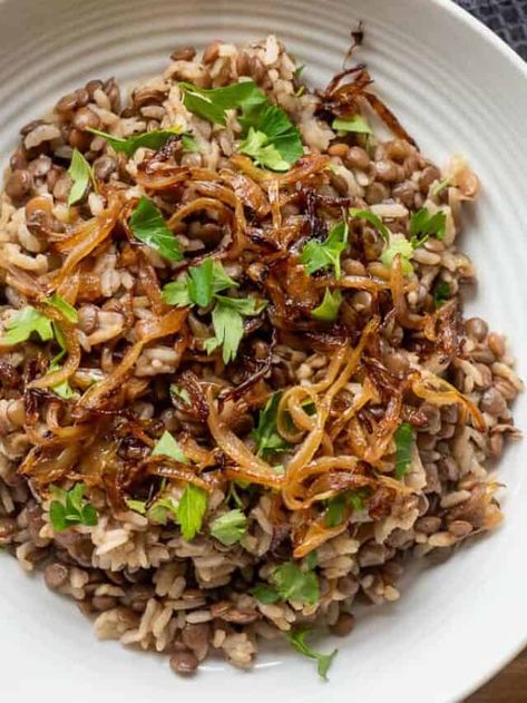 Lebanese Lentils and Rice Dish - Mdardara - Cooking Gorgeous Lebanese Lentils And Rice Recipe, Lebanese Lentils And Rice, Lentils And Rice Recipe, Lebanese Lentils, Lebanese Rice Recipe, Mujadara Recipe, Cooking Green Lentils, Armenian Recipes, Lentils And Rice