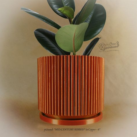 Mid-century Ribbed Planter With Drainage and Saucer in Shiny - Etsy 3d Print Shop, Pots Plants, Face Planters, Planter Design, Houseplants Indoor, Small Potted Plants, Planter Stand, Ceramic Christmas Trees, Minimal Decor