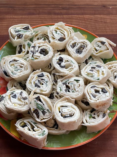 Olive Pinwheels Tortilla Rolls, Cream Cheese And Green Chili Pinwheels, Olive Cream Cheese Pinwheels, Mexican Pinwheels Appetizers, Olive Pinwheels, Boat Foods, Tortilla Roll Ups Appetizers, Pinwheel Appetizers Cream Cheese, Tortilla Pinwheel Appetizers