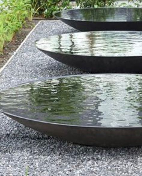 Taman Air, Diy Water Feature, Narrow Garden, Garden Water Feature, Backyard Water Feature, Water Features In The Garden, Garden Fountain, Garden Fountains, Garden Features