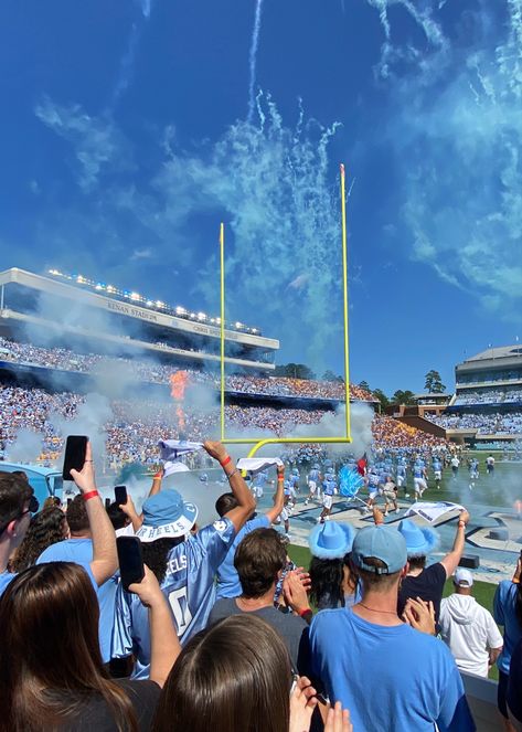 Uncw Aesthetic, North Carolina College Aesthetic, Unc Field Hockey, Unc College Aesthetic, Unc Charlotte Aesthetic, Unc Game Day, Unc Aesthetic, Unc Campus, Unc College