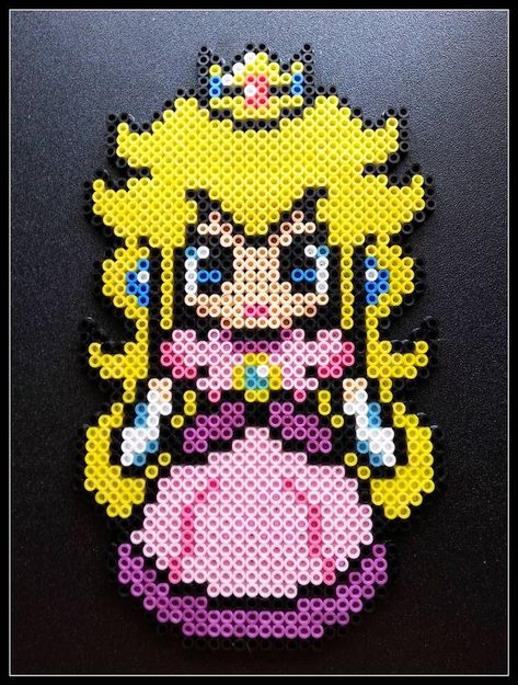 Perler Bead Patterns Princess, Princess Peach Perler, Princess Perler Beads, Peach Perler, Perler Bead Mario, Pokemon Bead, Nintendo Princess, Pixel Beads, Easy Perler Beads Ideas