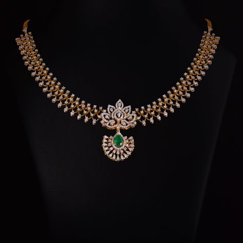 Vummidi Bangaru Jewellers, Small Diamond Necklace, Diamond Necklace Indian, Small Earrings Gold, Indian Diamond Jewellery, Bridal Diamond Necklace, Indian Wedding Jewelry Sets, Diamond Jewelry Set, American Diamond Jewellery